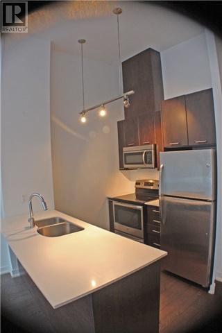 th05 - 20 Bruyeres Mews, Townhouse with 3 bedrooms, 3 bathrooms and 1 parking in Toronto ON | Image 4