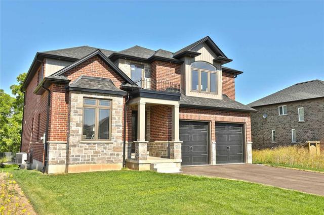 138 Kingsview Dr, House detached with 4 bedrooms, 4 bathrooms and 4 parking in Hamilton ON | Image 1