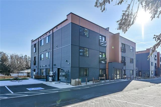 303c - 261 King Street E, Condo with 2 bedrooms, 1 bathrooms and 1 parking in Hamilton ON | Image 31