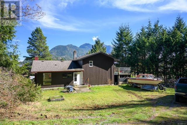 231 Sayward Hts, House detached with 3 bedrooms, 1 bathrooms and 3 parking in Sayward BC | Image 31