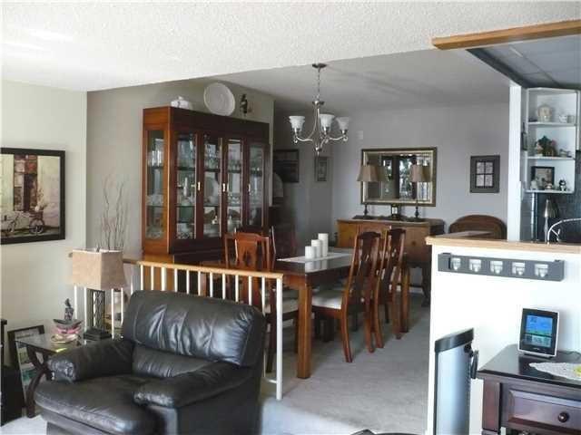 1002 - 181 Collier St, Condo with 3 bedrooms, 3 bathrooms and 1 parking in Barrie ON | Image 4