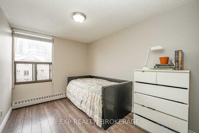 402 - 1210 Radom St N, Condo with 3 bedrooms, 2 bathrooms and 1 parking in Pickering ON | Image 9