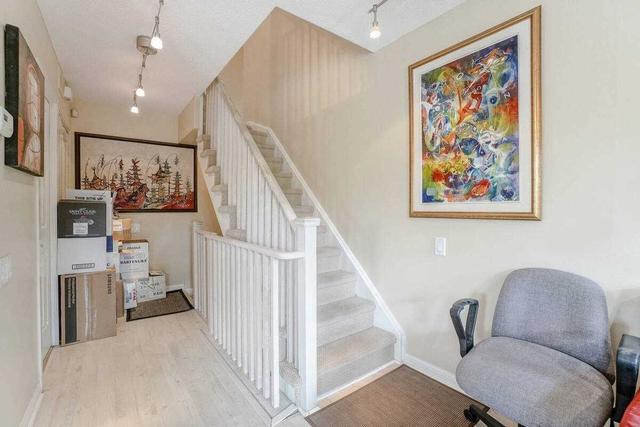 7 - 95 The Queensway Way, Townhouse with 3 bedrooms, 2 bathrooms and 1 parking in Toronto ON | Image 10
