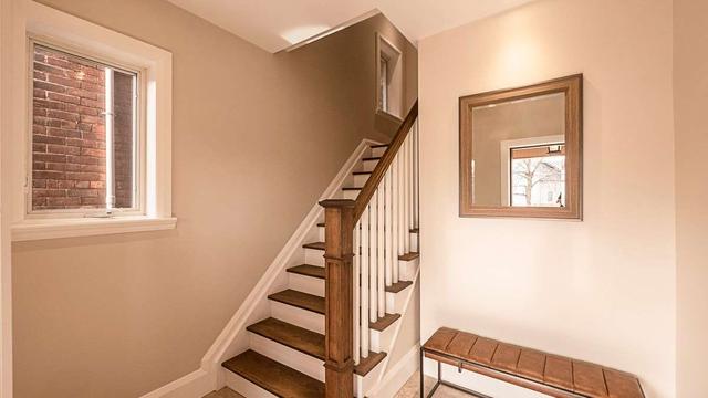 upper - 239 Quebec Ave, House detached with 2 bedrooms, 3 bathrooms and 1 parking in Toronto ON | Image 20
