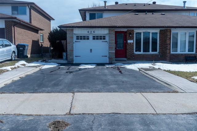 626 Tedwyn Dr, House semidetached with 1 bedrooms, 1 bathrooms and 1 parking in Mississauga ON | Image 1