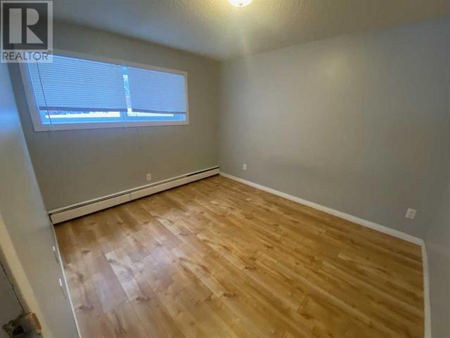 2, - 506 41 Street, Condo with 1 bedrooms, 1 bathrooms and 1 parking in Edson AB | Image 9