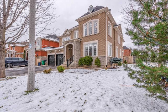 2 Emperor Dr, House detached with 5 bedrooms, 6 bathrooms and 7 parking in Brampton ON | Image 12