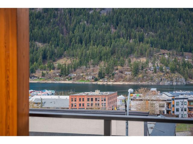 317 - 710 Vernon Street, Condo with 3 bedrooms, 2 bathrooms and 1 parking in Nelson BC | Image 37