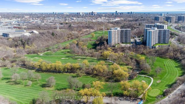 1415 - 20 Edgecliff Gfwy, Condo with 2 bedrooms, 1 bathrooms and 1 parking in Toronto ON | Image 28