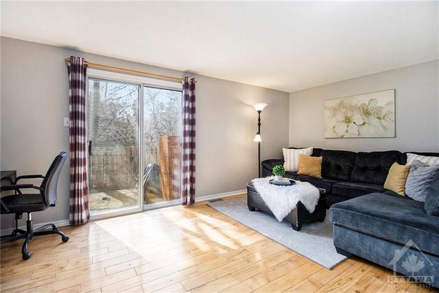 74 - 1045 Morrison Drive, Townhouse with 3 bedrooms, 2 bathrooms and 1 parking in Ottawa ON | Image 7