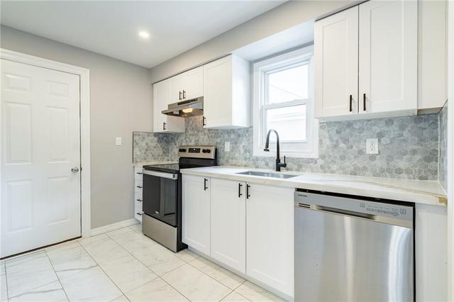 18 East 18th Street, House detached with 3 bedrooms, 2 bathrooms and 1 parking in Hamilton ON | Image 14
