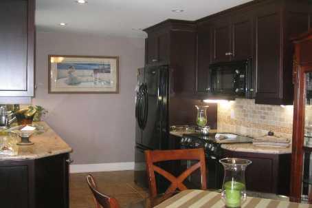 80 Lonborough Ave, House detached with 2 bedrooms, 2 bathrooms and 4 parking in Toronto ON | Image 2
