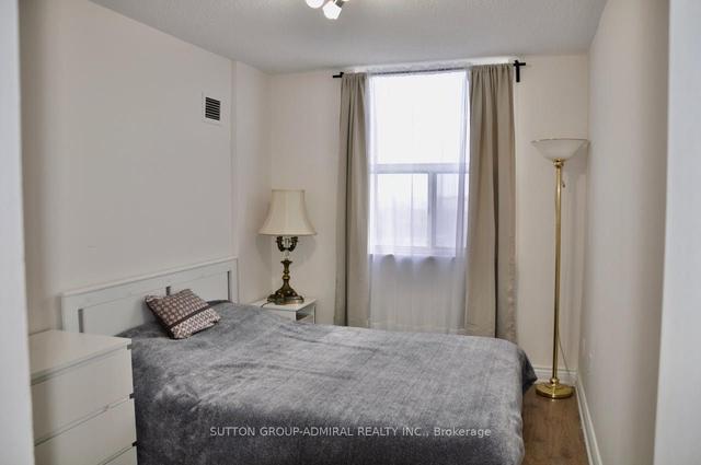 ph2203 - 205 Hilda Ave, Condo with 3 bedrooms, 2 bathrooms and 1 parking in Toronto ON | Image 11