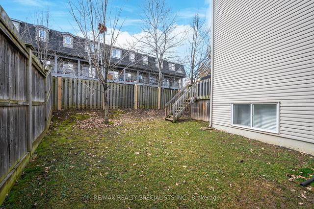 8a - 50 Howe Dr, Townhouse with 3 bedrooms, 2 bathrooms and 1 parking in Kitchener ON | Image 22