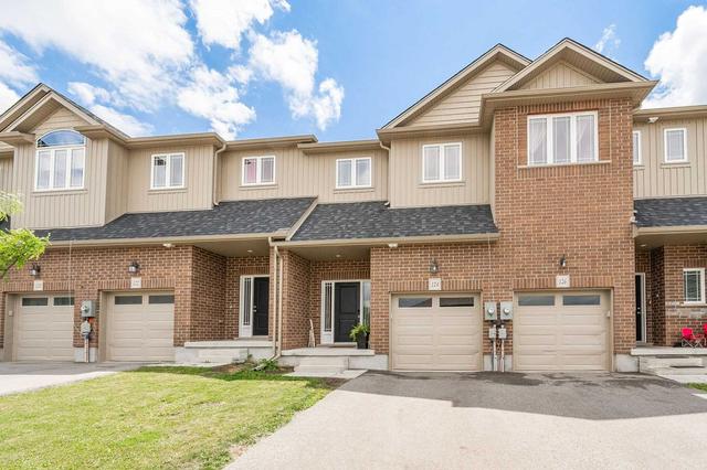 124 Summit Ridge Dr, House attached with 3 bedrooms, 3 bathrooms and 2 parking in Guelph ON | Image 23