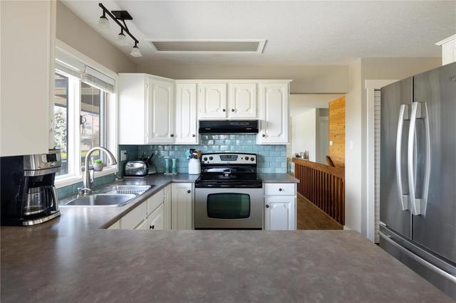 11708 Lochhaven Drive, House detached with 4 bedrooms, 3 bathrooms and 4 parking in Coldstream BC | Image 16