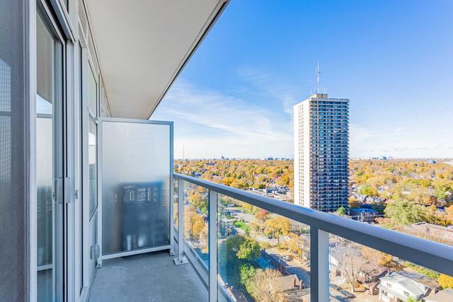 1402 - 33 Helendale Ave, Condo with 1 bedrooms, 1 bathrooms and 0 parking in Toronto ON | Image 14