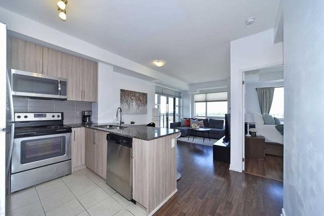 809 - 840 Queens Plate Dr, Condo with 1 bedrooms, 1 bathrooms and 1 parking in Toronto ON | Image 6
