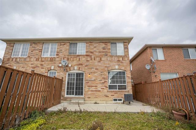 80 Dwyer Dr, House semidetached with 4 bedrooms, 3 bathrooms and 3 parking in Brampton ON | Image 33
