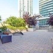 1013 - 223 Webb Dr, Condo with 1 bedrooms, 2 bathrooms and 1 parking in Mississauga ON | Image 2