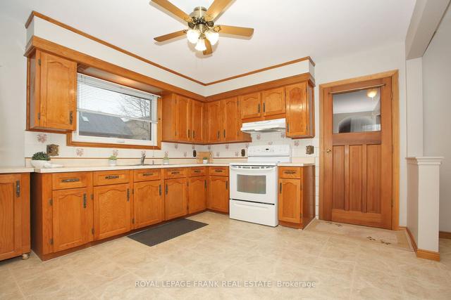 484 Montrave Ave, House detached with 3 bedrooms, 1 bathrooms and 3 parking in Oshawa ON | Image 25