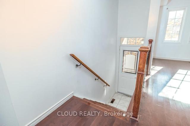 24 Shining Star Cres, Townhouse with 3 bedrooms, 4 bathrooms and 2 parking in Toronto ON | Image 26