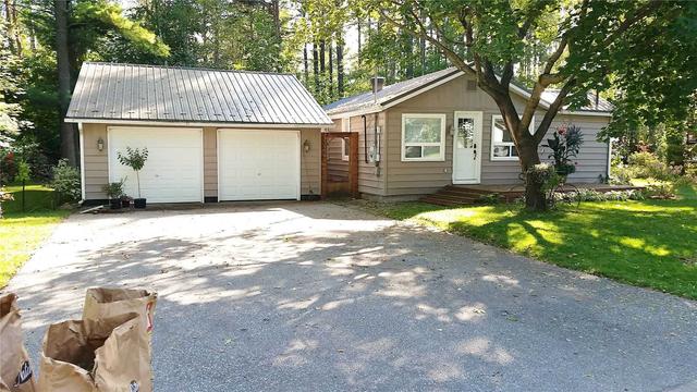 709 Florence Rd, House detached with 1 bedrooms, 1 bathrooms and 6 parking in Innisfil ON | Image 29