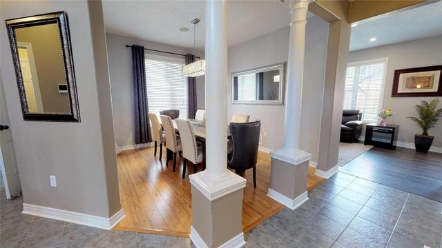 4 Windsor Cres, House detached with 4 bedrooms, 4 bathrooms and 5 parking in Barrie ON | Image 8