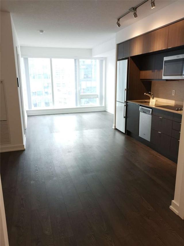 1204 - 10 York St, Condo with 1 bedrooms, 1 bathrooms and 0 parking in Toronto ON | Image 24