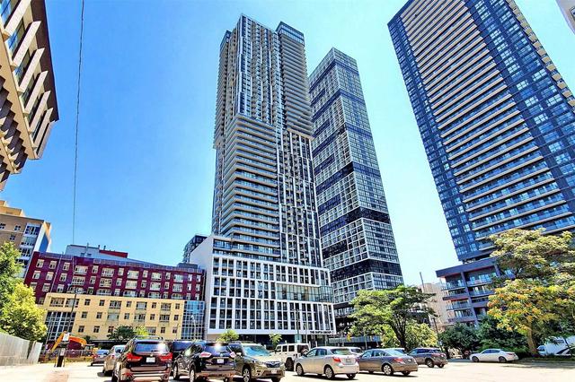 2905 - 251 Jarvis St, Condo with 2 bedrooms, 2 bathrooms and 0 parking in Toronto ON | Image 1