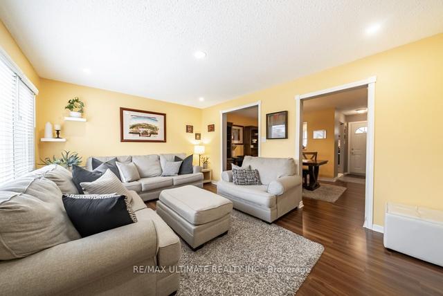 126 - 10 Angus Rd, Townhouse with 3 bedrooms, 3 bathrooms and 2 parking in Hamilton ON | Image 4