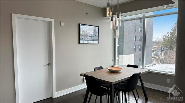 210 - 88 Richmond Road, Condo with 2 bedrooms, 2 bathrooms and 1 parking in Ottawa ON | Image 11