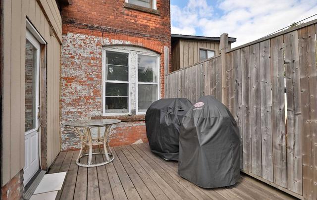 289 Locke St S, House detached with 5 bedrooms, 2 bathrooms and 2 parking in Hamilton ON | Image 19