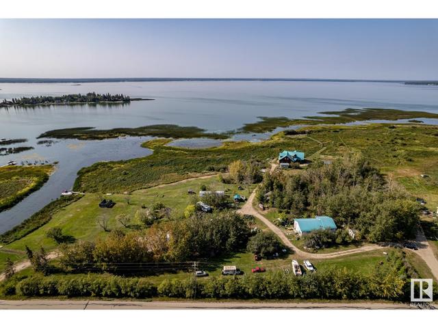 54530 Ste. Anne Tr, House detached with 5 bedrooms, 4 bathrooms and null parking in Lac Ste. Anne County AB | Card Image