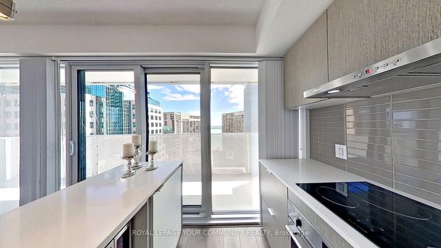 2707 - 88 Harbour St, Condo with 1 bedrooms, 1 bathrooms and 0 parking in Toronto ON | Image 24
