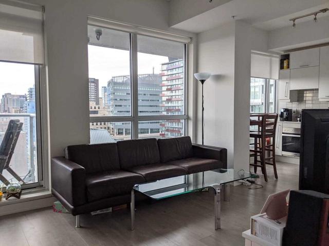 1808 - 30 Nelson St, Condo with 1 bedrooms, 1 bathrooms and 0 parking in Toronto ON | Image 4