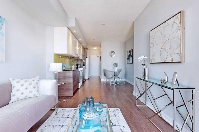 2706 - 121 Mcmahon Dr, Condo with 1 bedrooms, 1 bathrooms and 0 parking in Toronto ON | Image 39