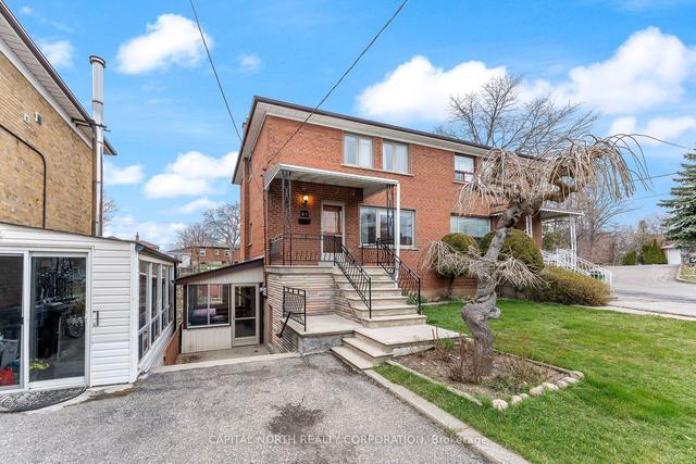 46 Gotham Crt, House semidetached with 3 bedrooms, 2 bathrooms and 3 parking in Toronto ON | Image 31