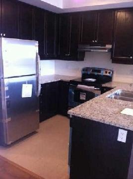 345 - 570 Lolita Gdns, Condo with 1 bedrooms, 1 bathrooms and 1 parking in Mississauga ON | Image 9