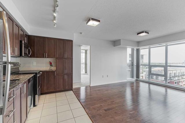 1104 - 830 Lawrence Ave W, Condo with 2 bedrooms, 2 bathrooms and 1 parking in Toronto ON | Image 3