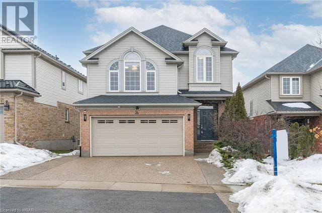34 Pebblecreek Drive, House detached with 3 bedrooms, 2 bathrooms and 5 parking in Kitchener ON | Image 1