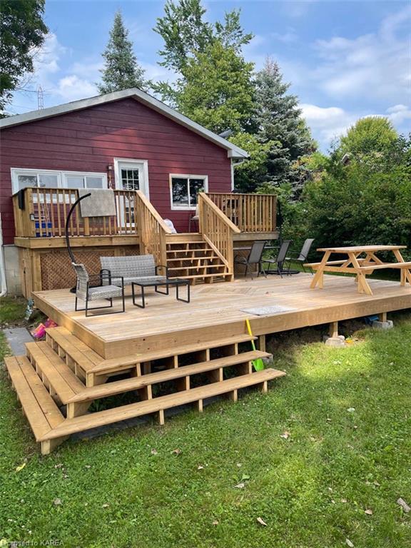 1895b Crow Lake Road, House detached with 2 bedrooms, 1 bathrooms and 2 parking in Central Frontenac ON | Image 1