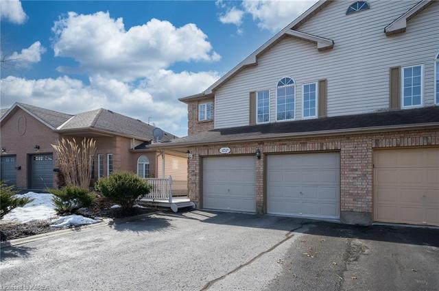 1011 Springfield Drive, House semidetached with 4 bedrooms, 2 bathrooms and 4 parking in Kingston ON | Image 12