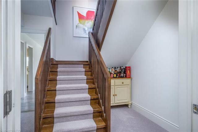 215 Pebblecreek Walk, House detached with 5 bedrooms, 3 bathrooms and 7 parking in London ON | Image 35