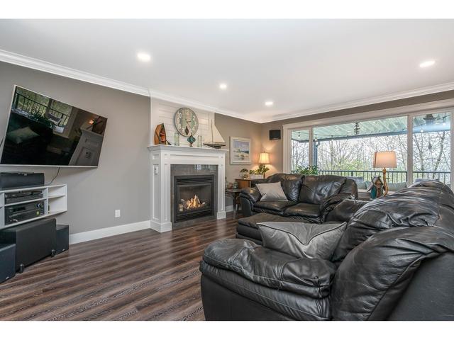 33360 Whidden Avenue, House detached with 3 bedrooms, 3 bathrooms and 6 parking in Mission BC | Image 7