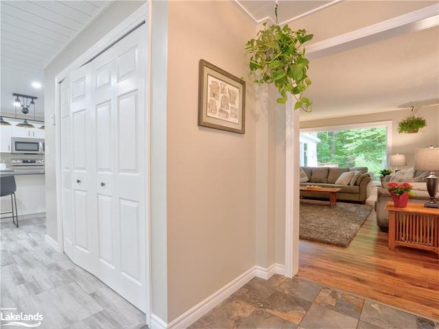 255 Alexander Street, House detached with 4 bedrooms, 3 bathrooms and 11 parking in Gravenhurst ON | Image 11
