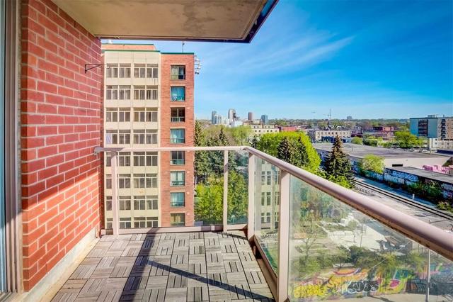 714 - 1369 Bloor St W, Condo with 2 bedrooms, 2 bathrooms and 1 parking in Toronto ON | Image 20