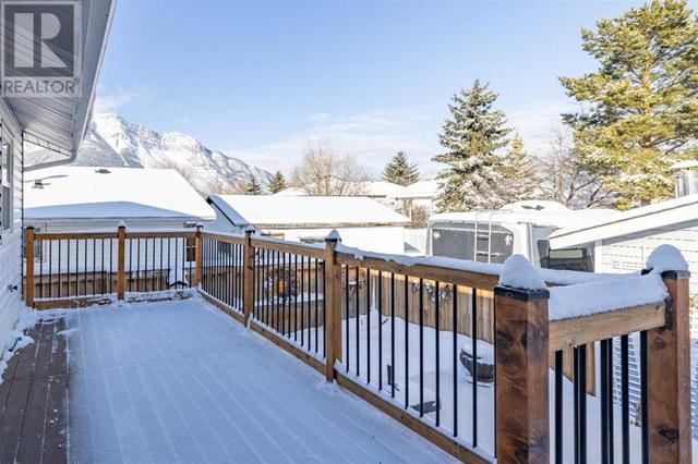 3034 222 Street, House detached with 4 bedrooms, 2 bathrooms and 4 parking in Crowsnest Pass AB | Image 47