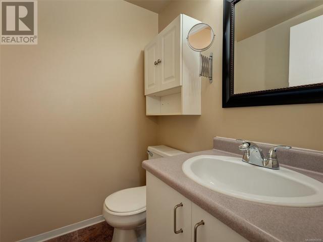 314 - 2520 Wark St, Condo with 2 bedrooms, 2 bathrooms and 1 parking in Victoria BC | Image 16