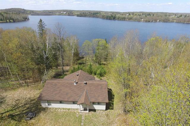 581 Limberlost Point Rd, House detached with 3 bedrooms, 1 bathrooms and 4 parking in Parry Sound, Unorganized, Centre Part ON | Image 7